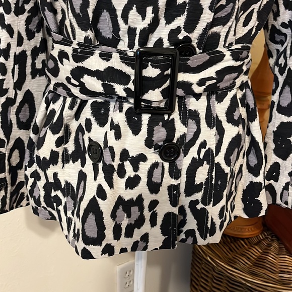 Silk Gray and Black Leopard Print Jacket by A. Giannetti / Size Large - Picture 3 of 10